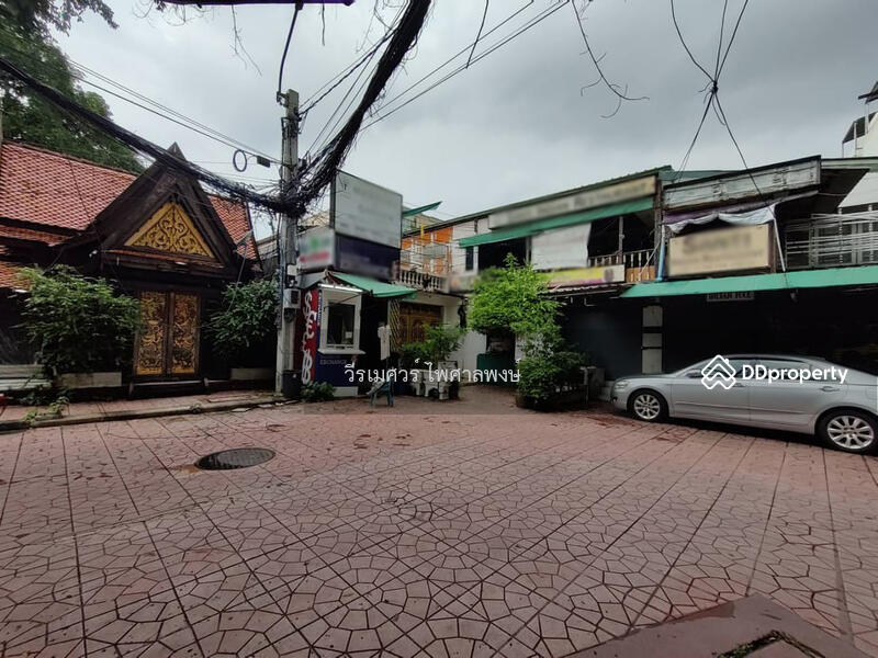 ขายที่ดิน ถนนข้าวสาร เหมาะทำการค้า 171 ตารางวา (ใกล้วัดชนะสงคราม หน้ากว้าง 20 m.)