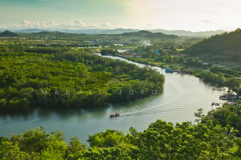 Land for sale along Pranburi river, Prachuap Khiri Khan, Pak Nam Pran, Pran Buri, Prachuap Khiri Khan, , 24,000 sqm, Land For Sale, by Manuel Juromay, 9747122 - Pranburi River connecting to the Shore - DDproperty.com