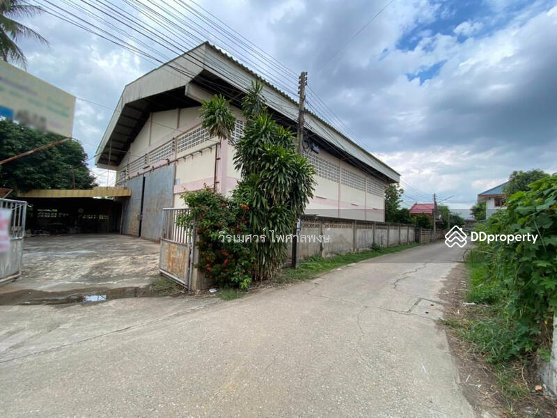 ขายถูก โกดัง-พร้อมสำนักงาน 2 ชั้น กลางเมืองพิษณุโลก 189 ตร.ว. พื้นที่ใช้สอยอาคาร 497 ตร.ม. 