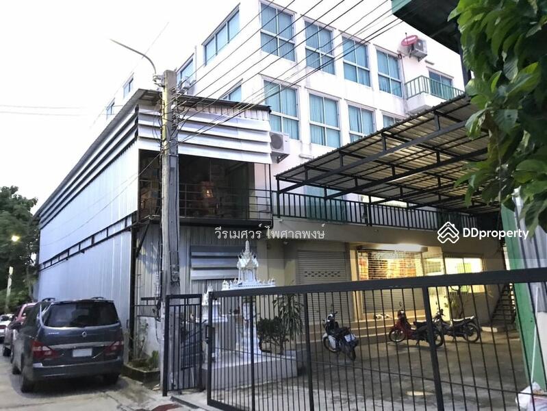 ขายถูก โกดัง-พร้อมสำนักงาน #5 ชั้น เลียบด่วนเอกมัย-รามอินทรา (ติด Central EastVille) 314 ตร.ว. 
