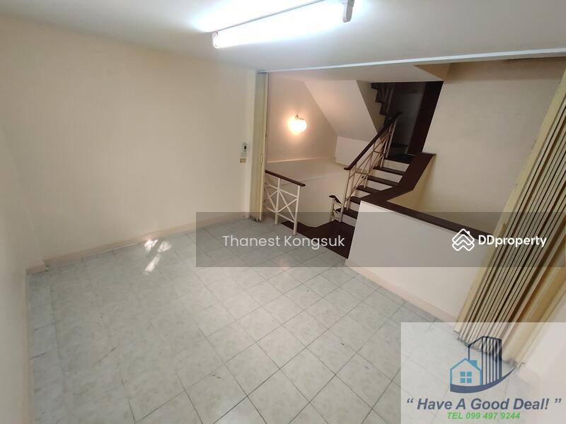 For Sale - ทาวน์เฮ้าส์ 3 ชั้น ม.ควีนเพลส 3 ซ.อ่อนนุช 44, Bangkok