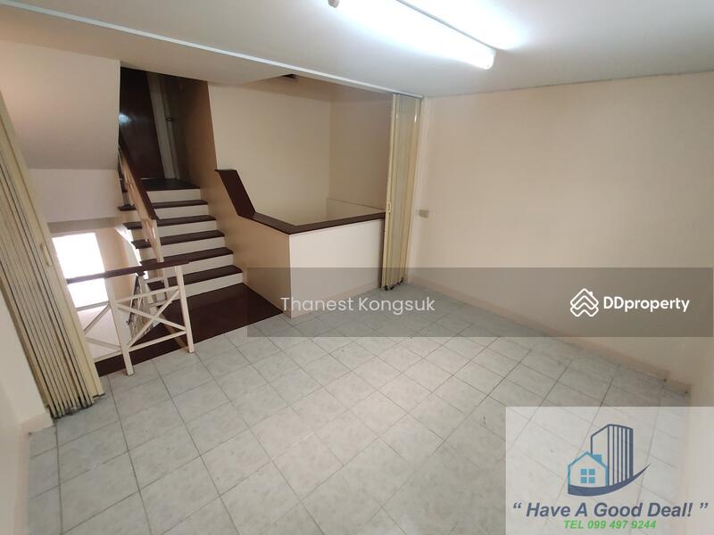 For Sale - ทาวน์เฮ้าส์ 3 ชั้น ม.ควีนเพลส 3 ซ.อ่อนนุช 44, Bangkok