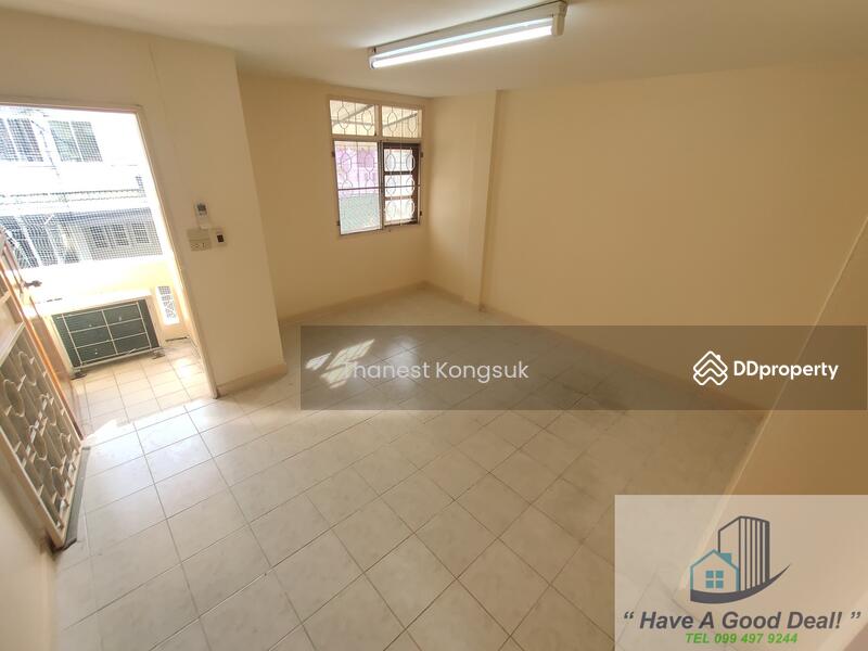 For Sale - ทาวน์เฮ้าส์ 3 ชั้น ม.ควีนเพลส 3 ซ.อ่อนนุช 44, Bangkok