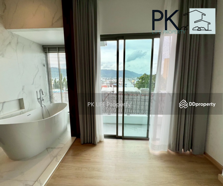 10R0280 This House 4 bedroom 5 bathroom 69,000/month in Muang phuket have fully furnished, Phuket, Ratsada, Muang Phuket, Phuket, 4 Bedrooms, 120 sqm, Single Detached House For Rent, by PK LIFE Property, 9764146 - DDproperty.com
