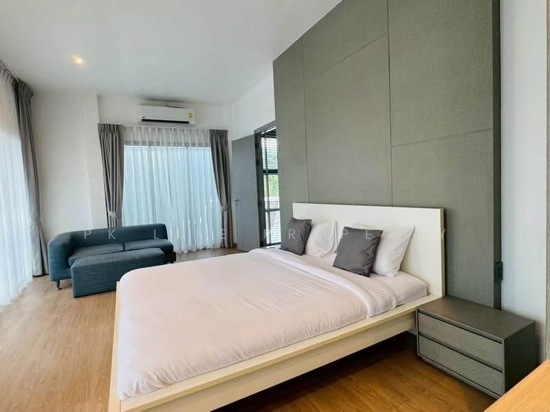 10R0280 This House 4 bedroom 5 bathroom 69,000/month in Muang phuket have fully furnished, Phuket, Ratsada, Muang Phuket, Phuket, 4 Bedrooms, 120 sqm, Single Detached House For Rent, by PK Life Property, 9764146 - DDproperty.com