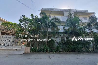 ขาย - ขาย อพาร์ทเม้นท์ 3 ชั้น 264 ตารางวา พร้อมบ้านเดี่ยว สระว่ายน้ำ แบริ่ง สำโรงเหนือ สมุทรปราการ, สมุทรปราการ