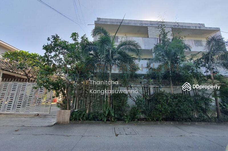 For Sale - For sale, 3-story apartment, 264 square wah, with detached house, swimming pool, Bearing, Samrong, Samut Prakan