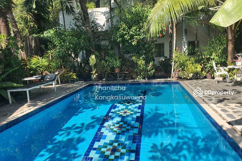 For Sale - For sale, 3-story apartment, 264 square wah, with detached house, swimming pool, Bearing, Samrong, Samut Prakan