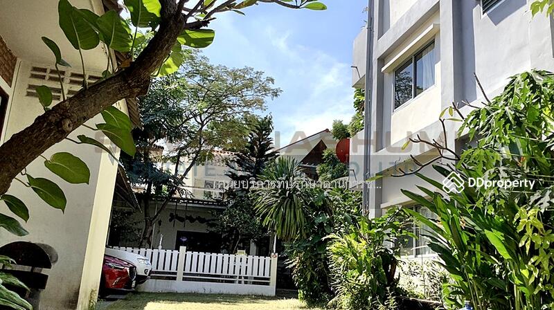 For Sale - For sale, 3-story apartment, 264 square wah, with detached house, swimming pool, Bearing, Samrong, Samut Prakan