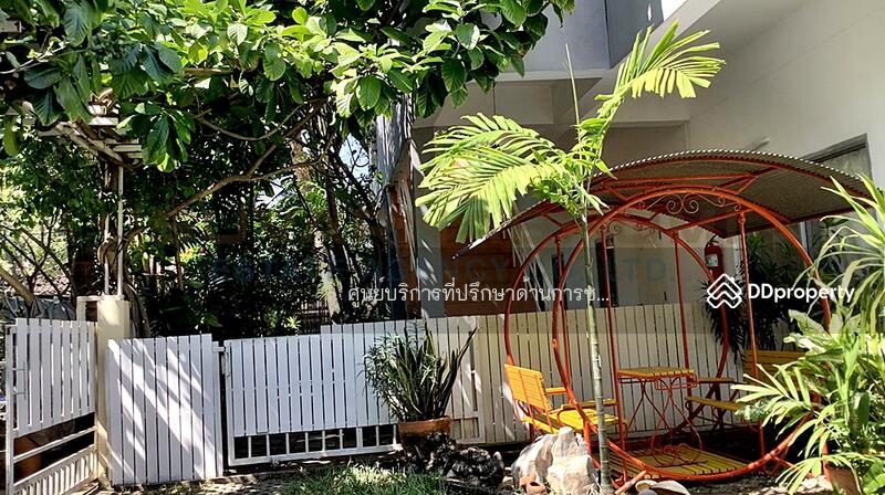 For Sale - For sale, 3-story apartment, 264 square wah, with detached house, swimming pool, Bearing, Samrong, Samut Prakan