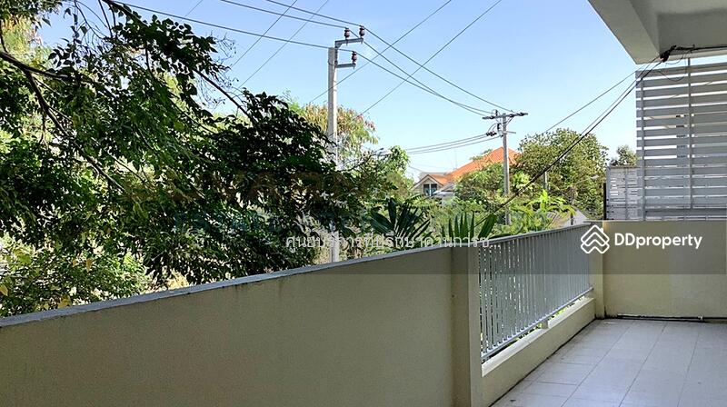 For Sale - For sale, 3-story apartment, 264 square wah, with detached house, swimming pool, Bearing, Samrong, Samut Prakan