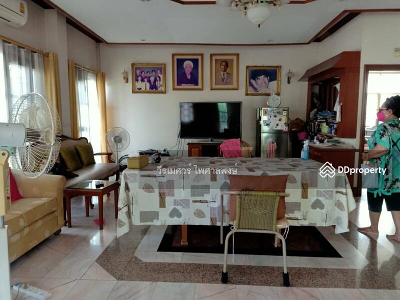 ขาย บ้าน – พร้อม ที่ดินผืนใหญ่ หมู่บ้านนักกีฬาแหลมทอง 40 บนเนื้อที่ 2-0-85 ไร่ ตัวอาคาร 615 ตร.ม.