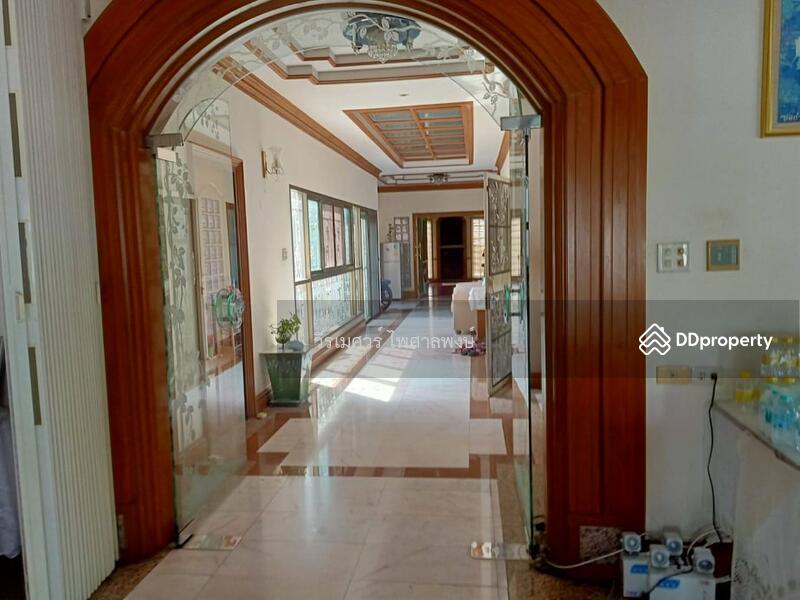 ขาย บ้าน – พร้อม ที่ดินผืนใหญ่ หมู่บ้านนักกีฬาแหลมทอง 40 บนเนื้อที่ 2-0-85 ไร่ ตัวอาคาร 615 ตร.ม.