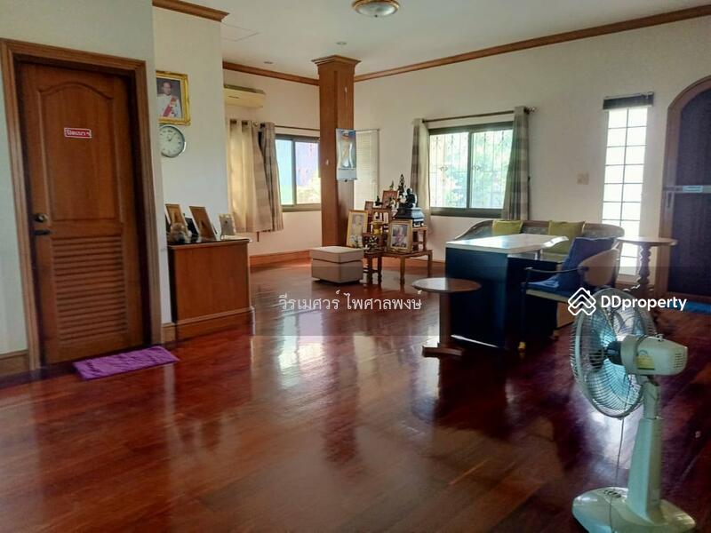 ขาย บ้าน – พร้อม ที่ดินผืนใหญ่ หมู่บ้านนักกีฬาแหลมทอง 40 บนเนื้อที่ 2-0-85 ไร่ ตัวอาคาร 615 ตร.ม.