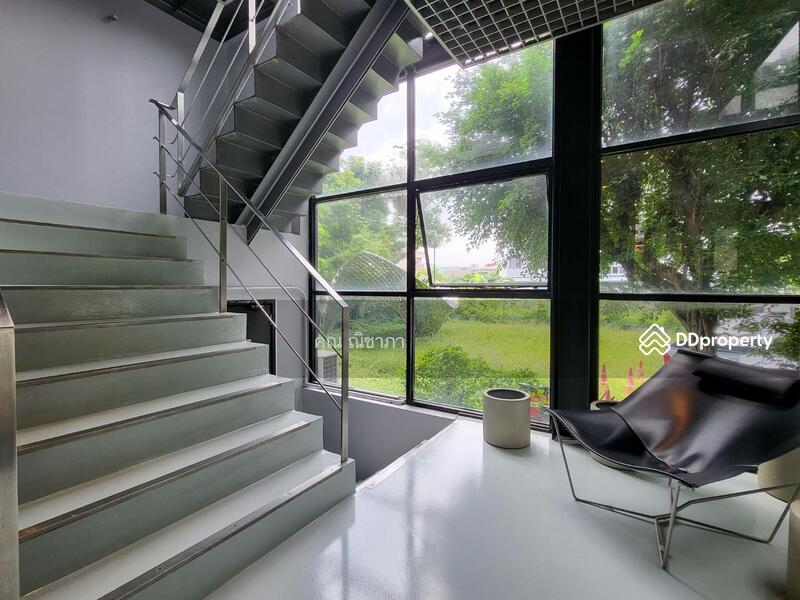 For Sale - Office for Sale in soi Lad Phrao 93 landsize 537sq.wa., Bangkok