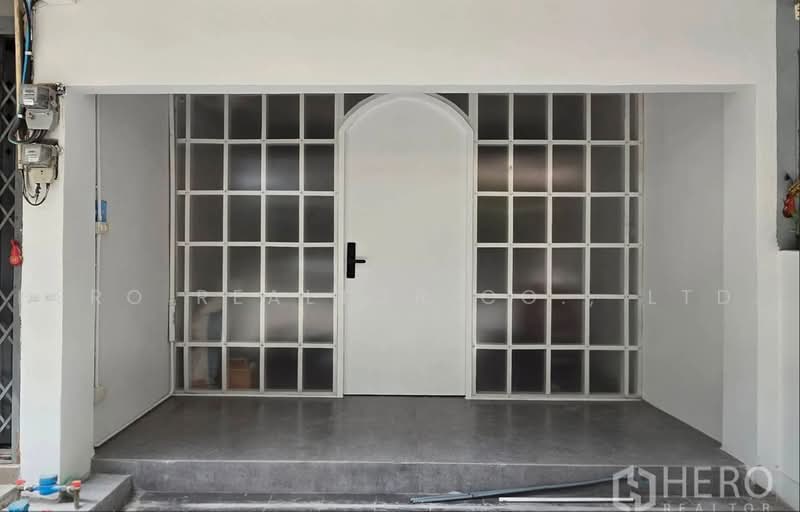 For Rent Home Office 180 sqm near BTS Bang Chak, Phra Khanong Bangkok BRE16384, Bangkok, Bang Chak, Phra Khanong, Bangkok, , 180 sqm, Office Space For Rent, by Hero Realtor Co., Ltd., 9772195 - DDproperty.com