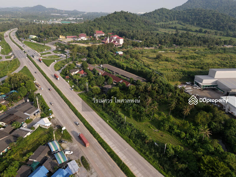 ขายที่ดิน ศรีราชา—ถนน 331 จ.ชลบุรี 14-1-5.1 ไร่ (ใกล้ นิคมอุตสาหกรรมปิ่นทอง 1 และ 2) 