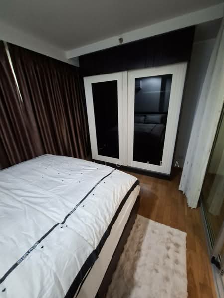 Abstracts Phahonyothin Park, Bangkok, 1076 Phahonyothin Road, Jom Phon, Chatuchak, Bangkok, 1 Bedroom, 38 sqm, Condo For Sale, by Kim Nichada, 9775760 - DDproperty.com
