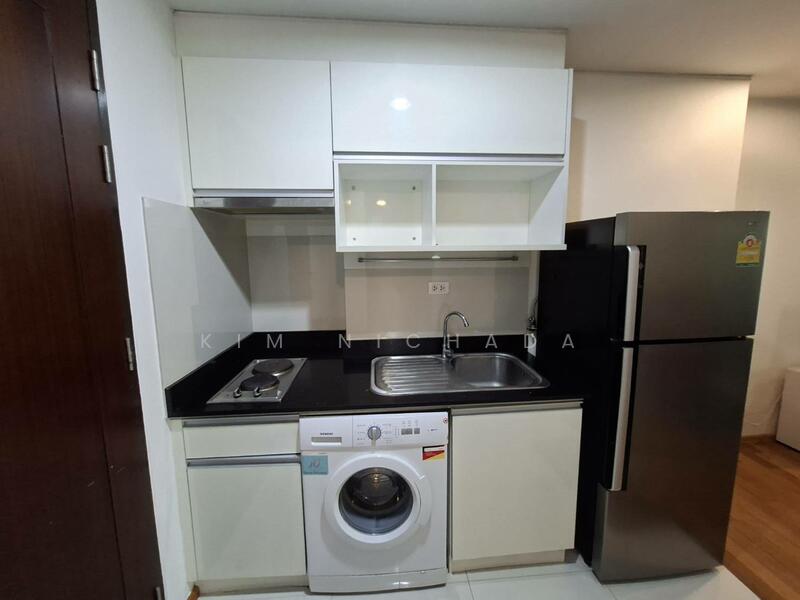 Abstracts Phahonyothin Park, Bangkok, 1076 Phahonyothin Road, Jom Phon, Chatuchak, Bangkok, 1 Bedroom, 38 sqm, Condo For Sale, by Kim Nichada, 9776177 - DDproperty.com