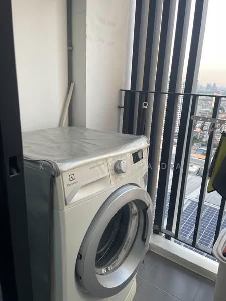 The Tree Interchange, Bangkok, Pracharat Sai 2 Road, Bang Sue, Bang Sue, Bangkok, Studio, 31 sqm, Condo For Rent, by Kim Nichada, 9776882 - DDproperty.com