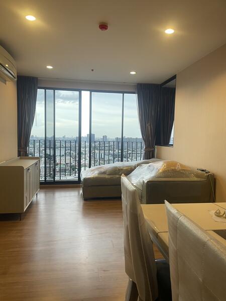 For Rent - The Tree Interchange, Bangkok