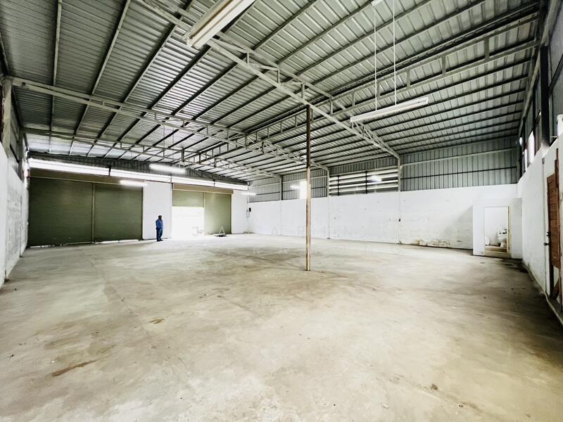 ให้เช่า - ให้เช่าโกดัง พุทธมณฑลสาย 2 ทวีวัฒนา กรุงเทพ ขนาด 300-400 ตรม, กรุงเทพ