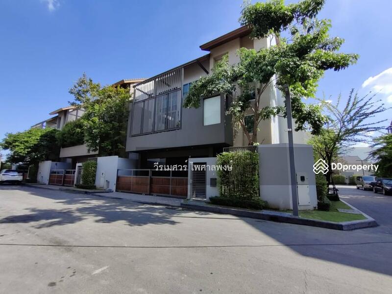 ขายถูก! บ้านสุดหรู 3 ชั้น #มีลิฟท์ เลียบด่วนเอกมัย-รามอินทรา (ใกล้ Central EastVille และ CDC) 