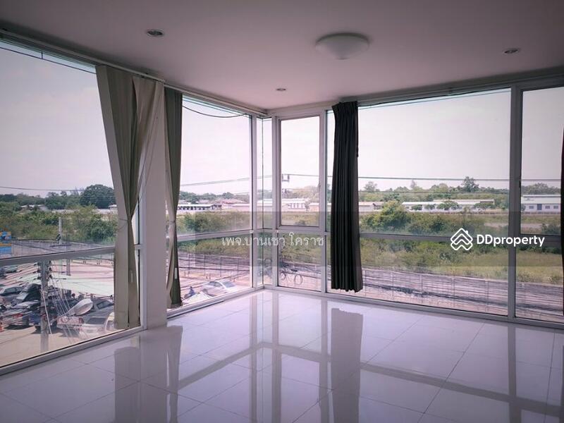 ให้เช่า - อาคารพาณิชย์ 3 ชั้น สุดยอดทำเลทอง ติดถนนร่วมเริงไชยใกล้บุ่งตารั่วใกล้โรงบาลค่ายใกล้เชฟวัน, นครราชสีมา