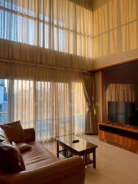 42 Grand Residence, Bangkok, 24 Soi Sukhumvit 42, Phra Kanong, Khlong Toei, Bangkok, 3 Bedrooms, 235 sqm, Condo For Rent, by Sutapat Pariwong, 9799149 - DDproperty.com
