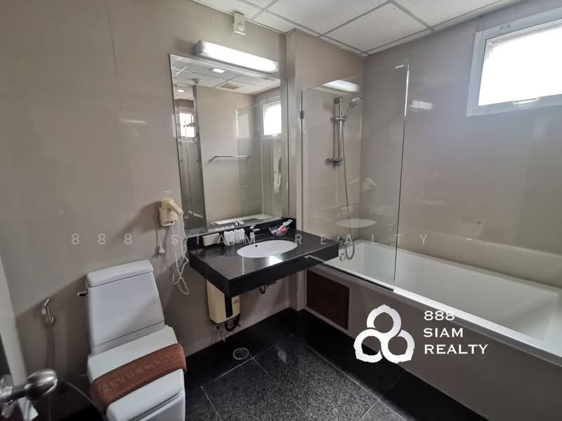 42 Grand Residence, Bangkok, 24 Soi Sukhumvit 42, Phra Kanong, Khlong Toei, Bangkok, 3 Bedrooms, 235 sqm, Condo For Rent, by Sutapat Pariwong, 9799149 - DDproperty.com
