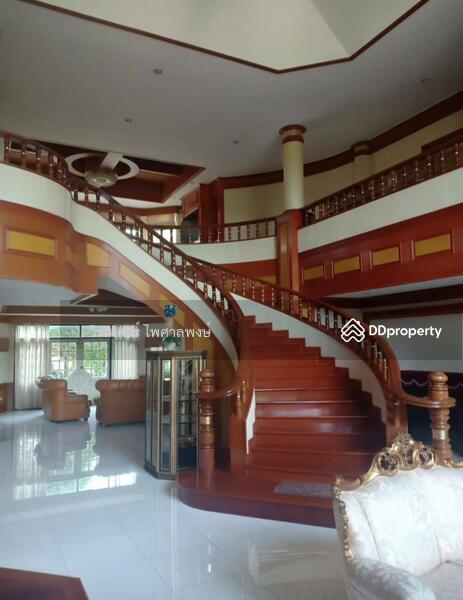 ขายด่วน! คฤหาสน์สุดหรู พุทธมณฑลสาย 5 บนเนื้อที่ 3-0-0 ไร่ ( ห้องโถงกว้างพิเศษ พร้อมสนามหญ้าร่มรื่น)