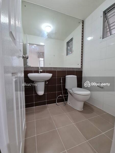 Town Avenue Srinagarindra, Bangkok, Soi On Nut 68, Suan Luang, Suan Luang, Bangkok, 3 Bedrooms, 190 sqm, Townhouse For Rent, by ไอรินทร์ อัครชัยธนรักษ์, 9821890 - ห้องน้ำชั้น 1 - DDproperty.com