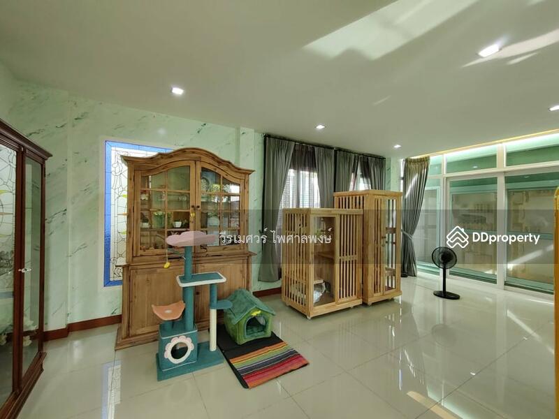 ขายถูกมาก! บ้าน Casa Legend เกษตร-นวมินทร์ ( หลังมุม + ต่อเติมพิเศษทั้งหลัง ) 61.1 ตร.ว. 
