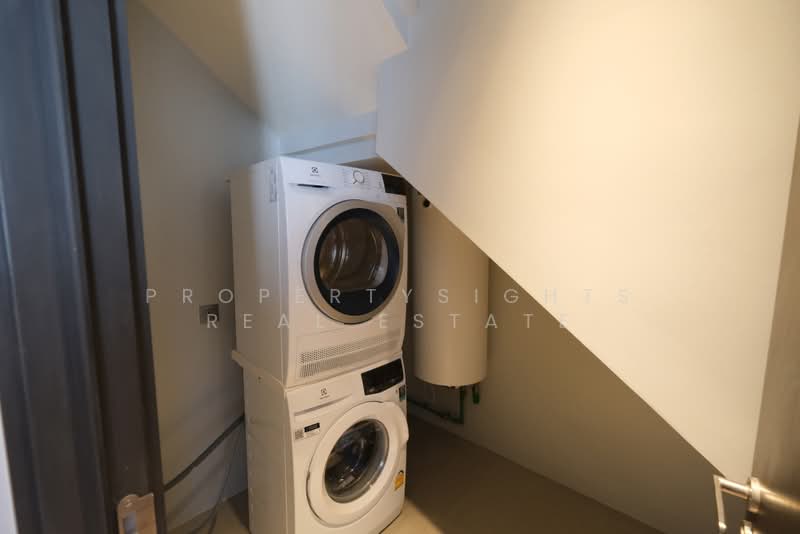BEATNIQ Sukhumvit 32, Bangkok, Soi Sukhumvit 32, Sukhumvit Road, Khong Tan, Khlong Toei, Bangkok, 2 Bedrooms, 96 sqm, Condo For Rent, by PROPERTYSIGHTS REAL ESTATE, 9860142 - DDproperty.com