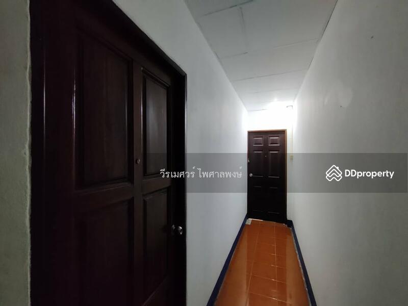 ขายถูกที่สุด อาคารพาณิชย์ สีลม #สูง 7 ชั้น (ใกล้ BTS ศาลาแดงและช่องนนทรี) 16 ตร.ว. 