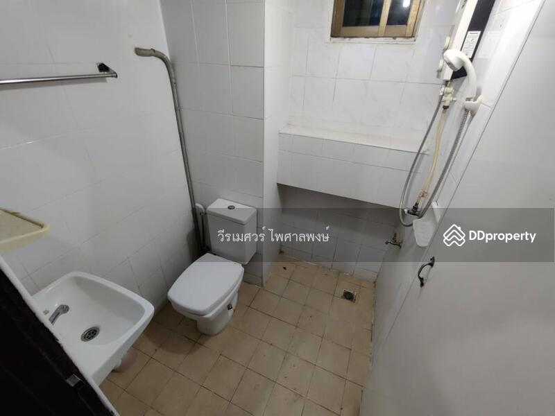 ขายถูกที่สุด อาคารพาณิชย์ สีลม #สูง 7 ชั้น (ใกล้ BTS ศาลาแดงและช่องนนทรี) 16 ตร.ว. 