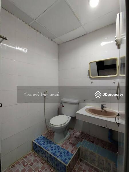 ขายถูกที่สุด อาคารพาณิชย์ สีลม #สูง 7 ชั้น (ใกล้ BTS ศาลาแดงและช่องนนทรี) 16 ตร.ว. 