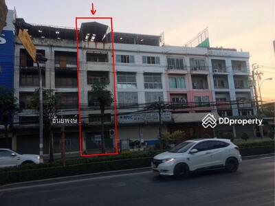 ขาย - ตึกพานิชย์ถนนพัฒนการ64, กรุงเทพ