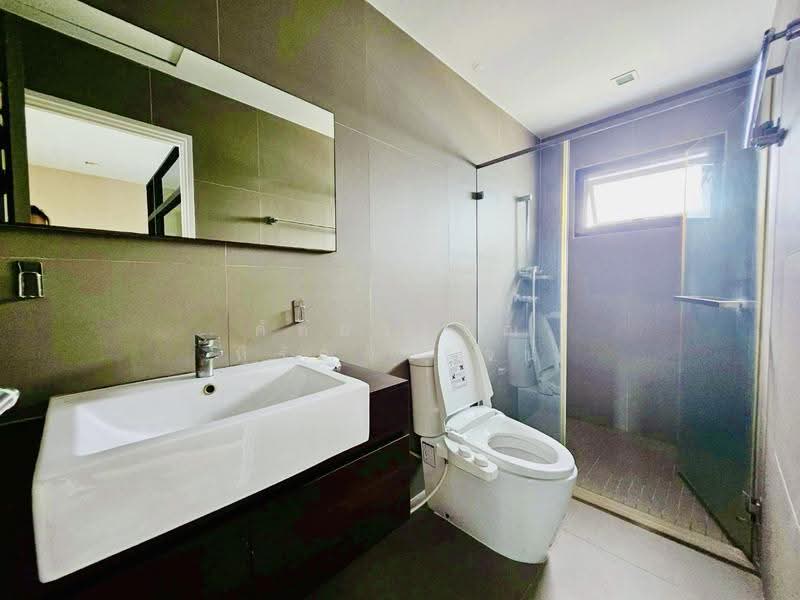 For rent Townhome Arden Pattanakarn 20,185 sq.m. 3beds 4baths,Haft Furnished,48,000฿, Bangkok, พัฒนาการ 20, Suan Luang, Bangkok, 3 Bedrooms, 185 sqm, Townhouse For Rent, by คัทยวรรณ หิรัญจิโรจน์, 9874048 - DDproperty.com