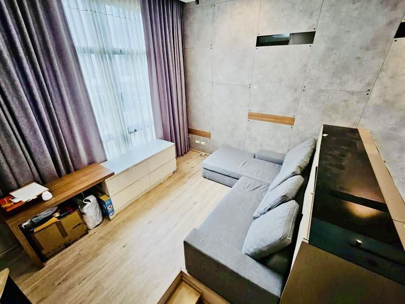 For rent Townhome Arden Pattanakarn 20,185 sq.m. 3beds 4baths,Haft Furnished,48,000฿, Bangkok, พัฒนาการ 20, Suan Luang, Bangkok, 3 Bedrooms, 185 sqm, Townhouse For Rent, by คัทยวรรณ หิรัญจิโรจน์, 9874048 - DDproperty.com