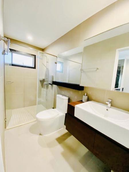 For rent Townhome Arden Pattanakarn 20,185 sq.m. 3beds 4baths,Haft Furnished,48,000฿, Bangkok, พัฒนาการ 20, Suan Luang, Bangkok, 3 Bedrooms, 185 sqm, Townhouse For Rent, by คัทยวรรณ หิรัญจิโรจน์, 9874048 - DDproperty.com