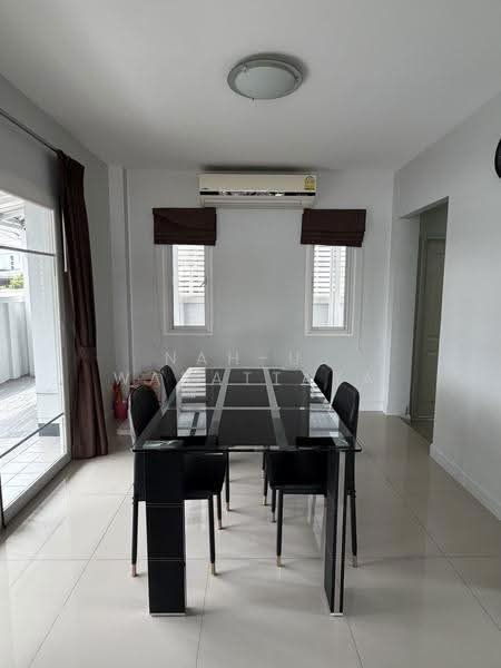 SENA Park Ville Ramindra-Wongwaen, Bangkok, Moobaan Sena Park Ville Soi 2, Khan Na Yao, Bangkok, 3 Bedrooms, 48 sqm, Single Detached House For Rent, by Nah-U. Warattaya, 9899443 - DDproperty.com