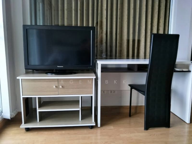 The Parkland Grand Asoke-Phetchaburi, Bangkok, 1811 Phetchaburi Rd, Bang Kapi, Huai Khwang, Bangkok, 1 Bedroom, 35 sqm, Condo For Rent, by Agentbkk, 9948627 - DDproperty.com