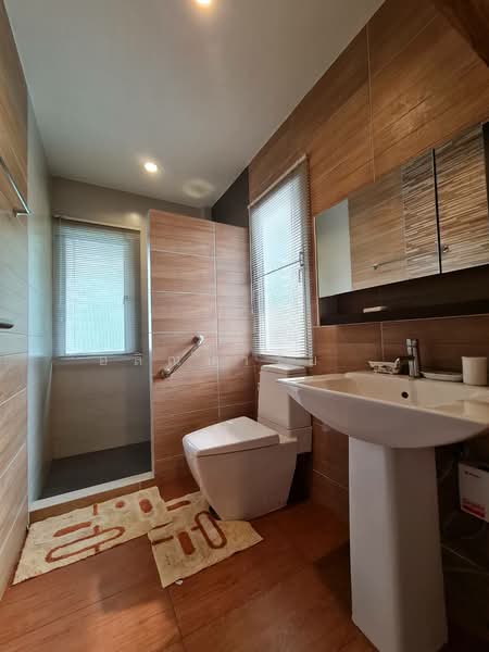 Noble Tara Pattanakarn, Bangkok, 2046 Pattanakarn Road, Suan Luang, Suan Luang, Bangkok, 3 Bedrooms, 500 sqm, Single Detached House For Rent, by ไอรินทร์ อัครชัยธนรักษ์, 9950270 - DDproperty.com