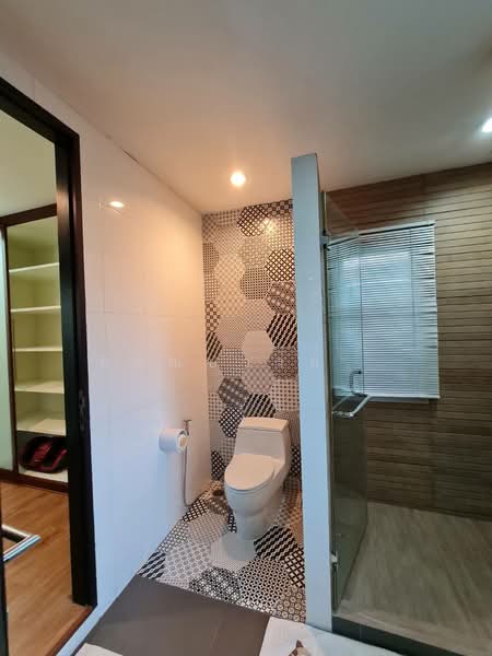 Noble Tara Pattanakarn, Bangkok, 2046 Pattanakarn Road, Suan Luang, Suan Luang, Bangkok, 3 Bedrooms, 500 sqm, Single Detached House For Rent, by ไอรินทร์ อัครชัยธนรักษ์, 9950270 - DDproperty.com