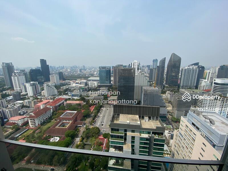 The Esse Asoke, Bangkok, 333 Soi Sukhumvit 21, Sukhumvit Road, Khlongtoei Nua, Watthana, Bangkok, 1 Bedroom, 44 sqm, Condo For Rent, by Yoshida Co., Ltd., 9950579 - DDproperty.com