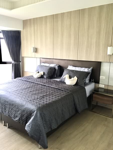 Baan Suanpetch, Bangkok, 18 Soi Sukhumvit 39, Khlong Tan Nua, Watthana, Bangkok, 2 Bedrooms, 129 sqm, Condo For Rent, by PROPERTYSIGHTS REAL ESTATE, 9960613 - DDproperty.com
