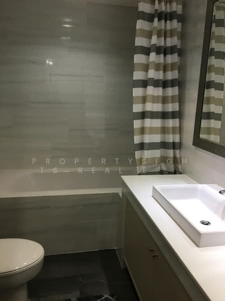 Baan Suanpetch, Bangkok, 18 Soi Sukhumvit 39, Khlong Tan Nua, Watthana, Bangkok, 2 Bedrooms, 129 sqm, Condo For Rent, by PROPERTYSIGHTS REAL ESTATE, 9960613 - DDproperty.com