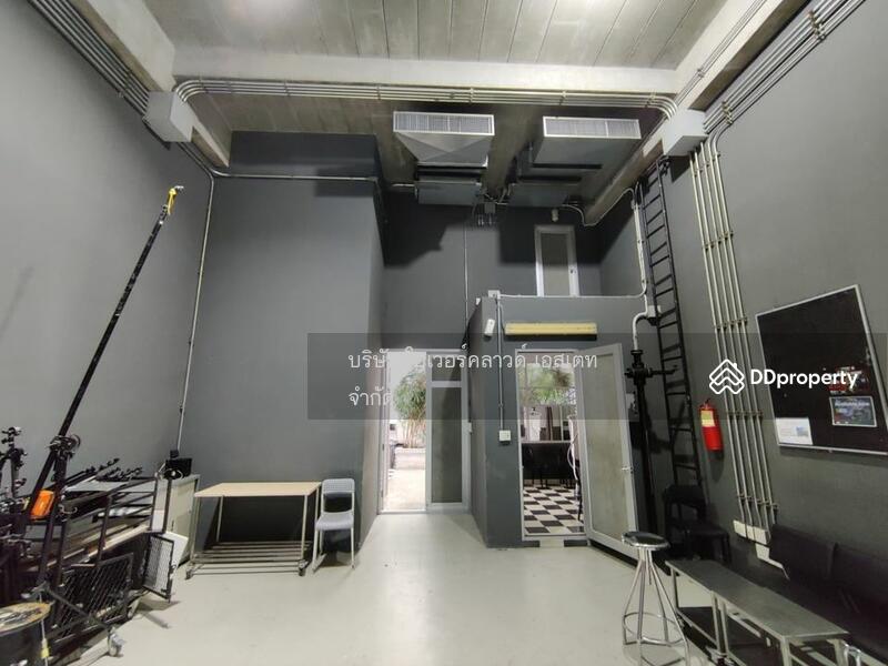 Office building and warehouse for sale, Pridi Banomyong, Sukhumvit, Bangkok, Phra Kanong Nua, Watthana, Bangkok, , 2,600 sqm, Office Space For Sale, by TOAH T., 9969740 - DDproperty.com