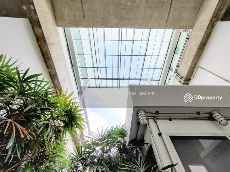 Office building and warehouse for sale, Pridi Banomyong, Sukhumvit, Bangkok, Phra Kanong Nua, Watthana, Bangkok, , 2,600 sqm, Office Space For Sale, by TOAH T., 9969740 - DDproperty.com